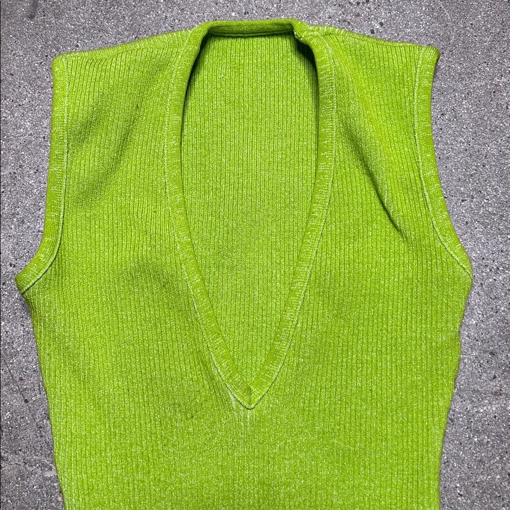 Vibrant Green Sleeveless Knit Romper - Picture 3 of 4